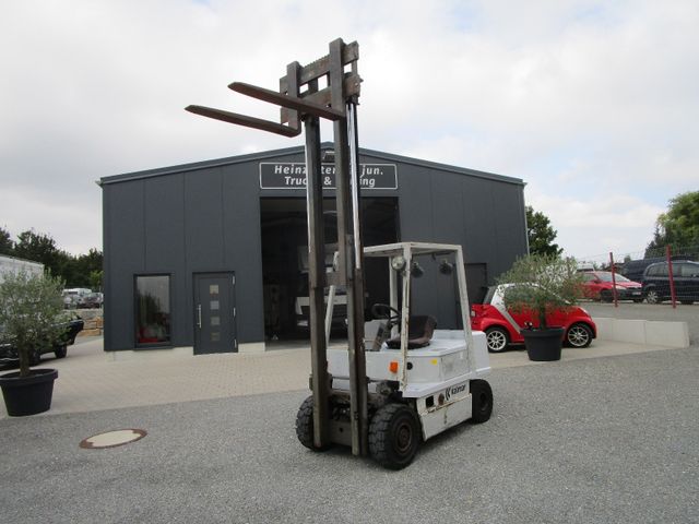 Fahrzeugabbildung Kalmar Hubkraft 3.000 kg. 4-Zylinder Diesel