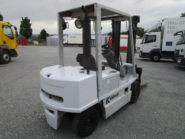 Fahrzeugabbildung Kalmar Hubkraft 3.000 kg. 4-Zylinder Diesel